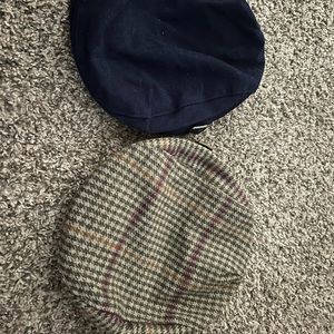 2 Janie and Jack Boys Hats